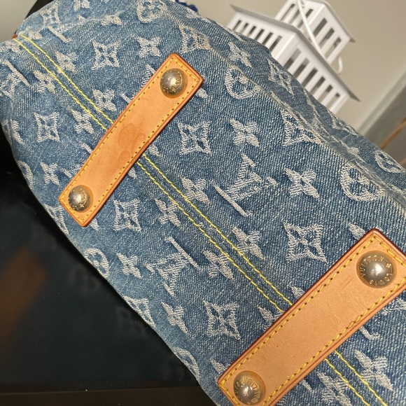 ❌SOLD❌Denim Medium Bag - Picture 5 of 8